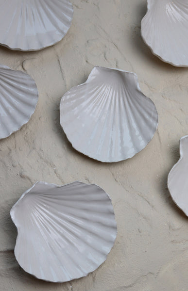 Ceramic Scallop Shell Dish