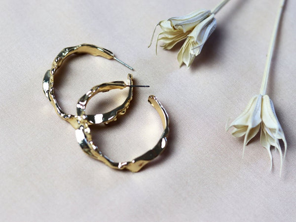 Gold Sculptured Hoop Earrings - Sun and Day Shop