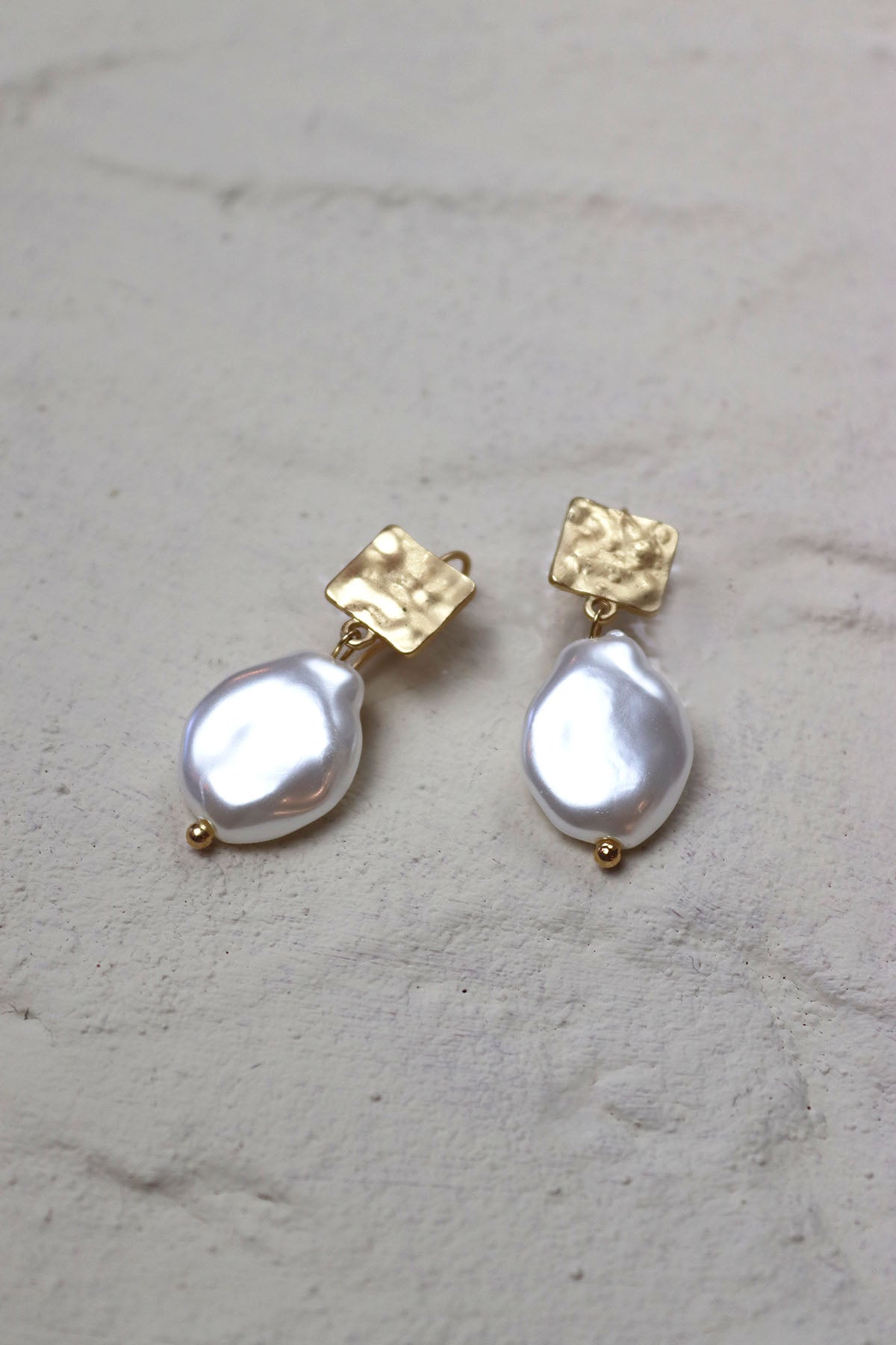 Gold Square Pearl Pendant Earrings