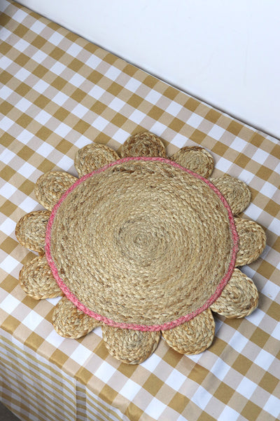 Scallop Edge Colour Trim Woven Placemat