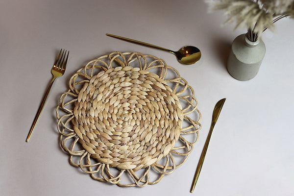 Scallop Rattan Wicker Straw Placemat - Sun and Day Shop