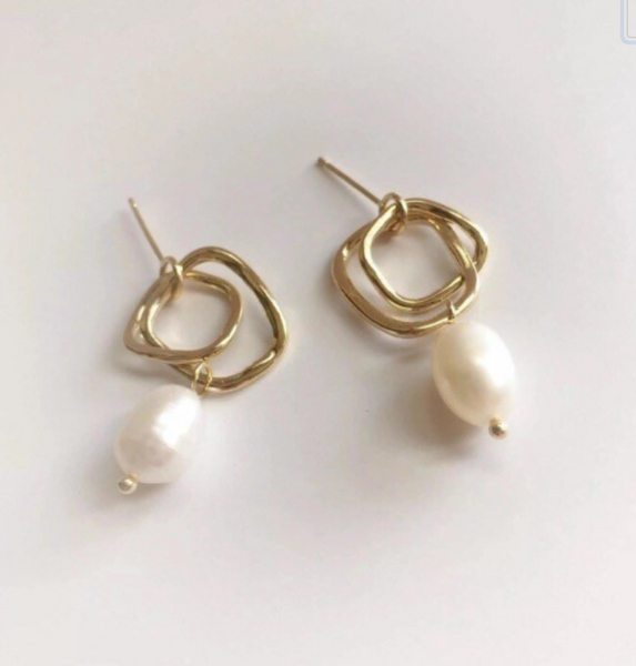 Irregular Pearl Drop Gold Hoop Earrings - Sun and Day Shop