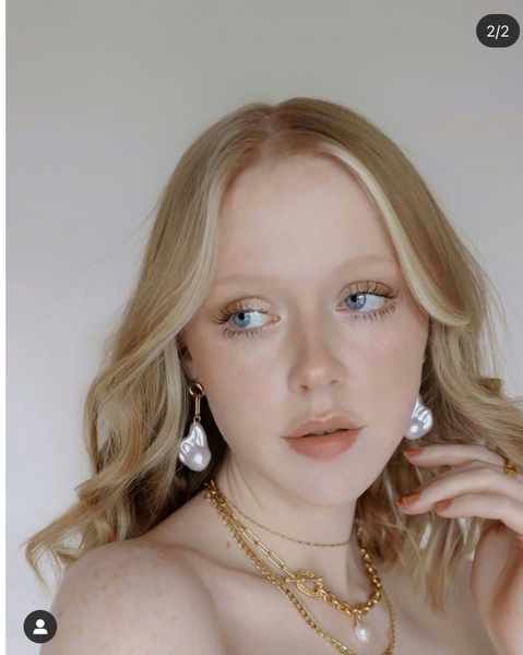 Gold Chain Irregular Pearl Earrings