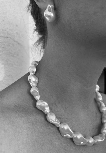 Baroque Pearl Choker Necklace