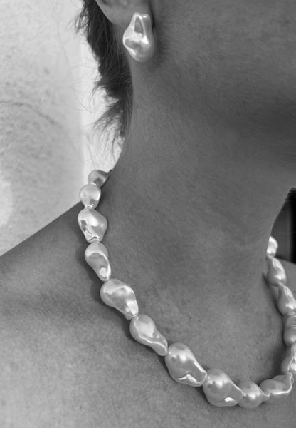 Baroque Pearl Choker Necklace